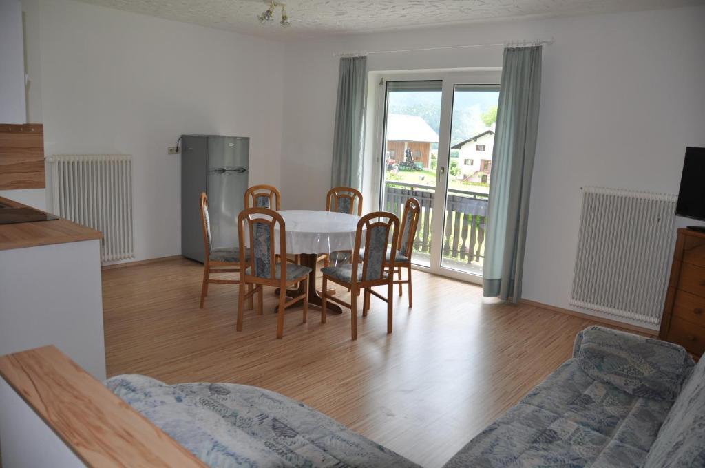 Ferienwohnungen Familie Jarnig Inge ゲルトシャッハ 部屋 写真