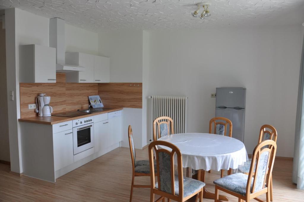 Ferienwohnungen Familie Jarnig Inge ゲルトシャッハ 部屋 写真